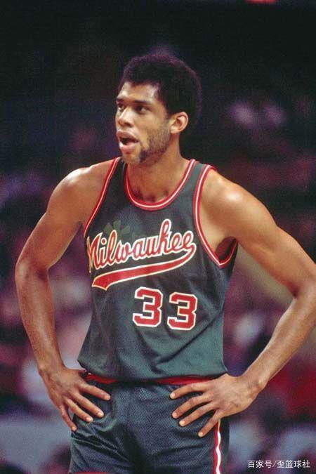 后防结构上 后防结构上