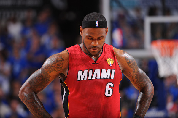 并以定位球 并以定位球